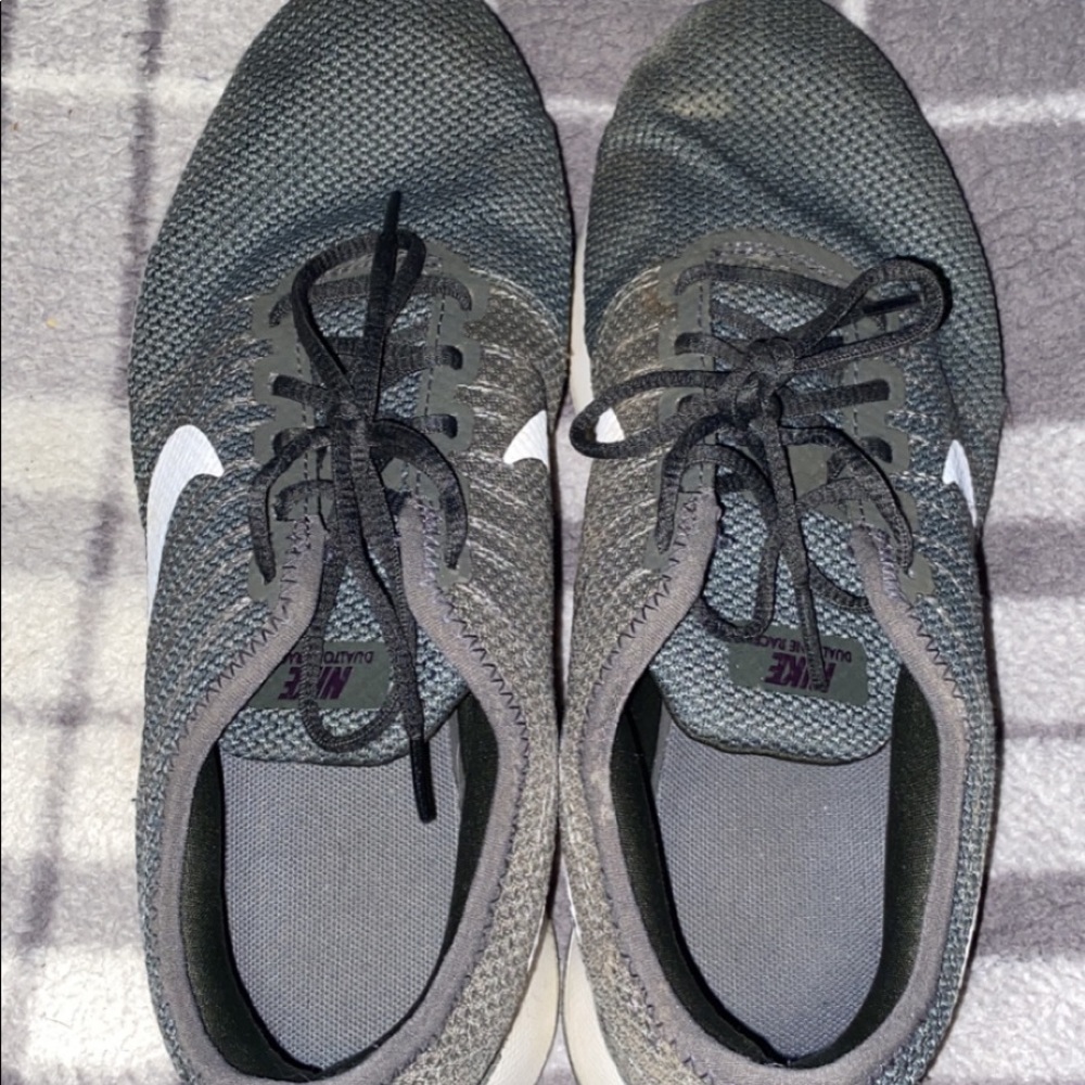 Olive green Nike shoes barely worn!!